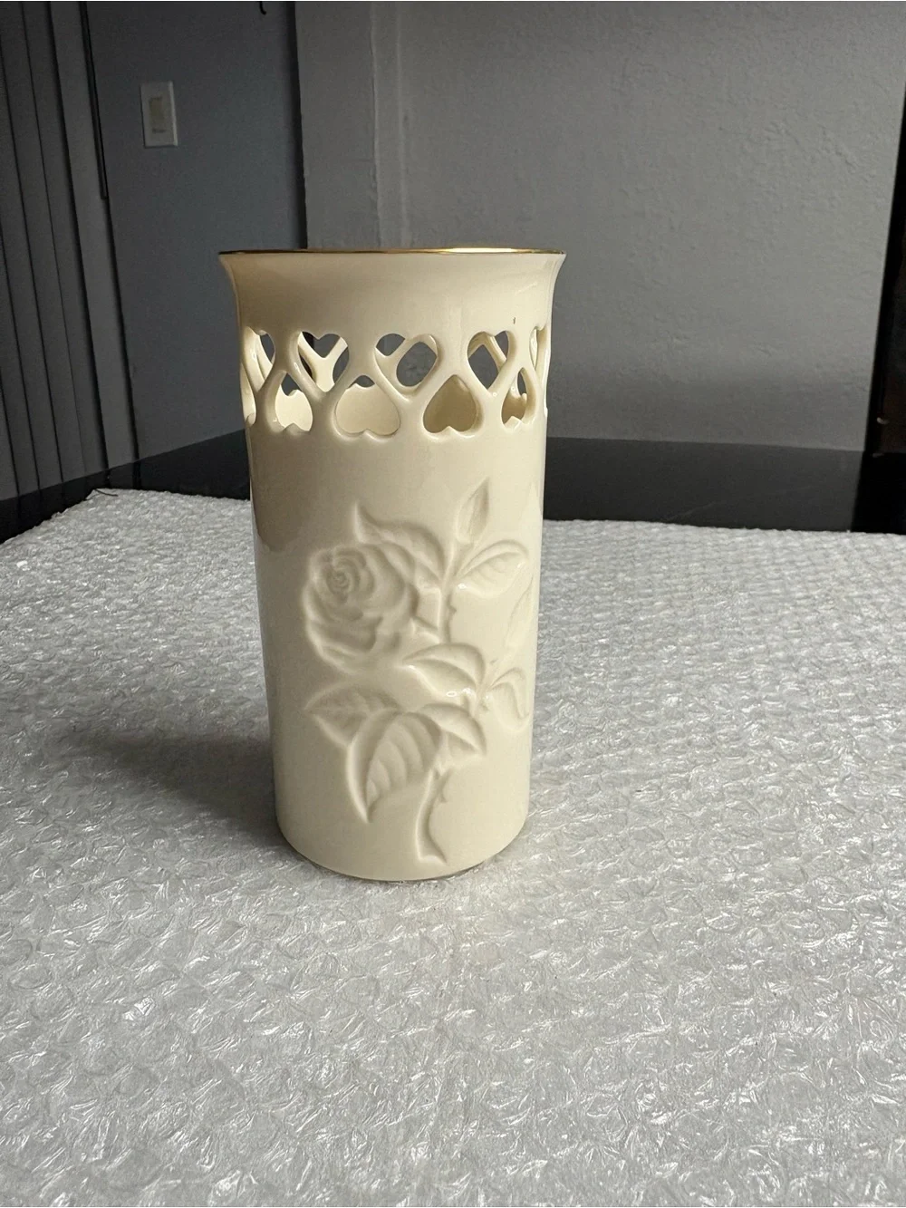 Lenox Hearts & Flowers vase